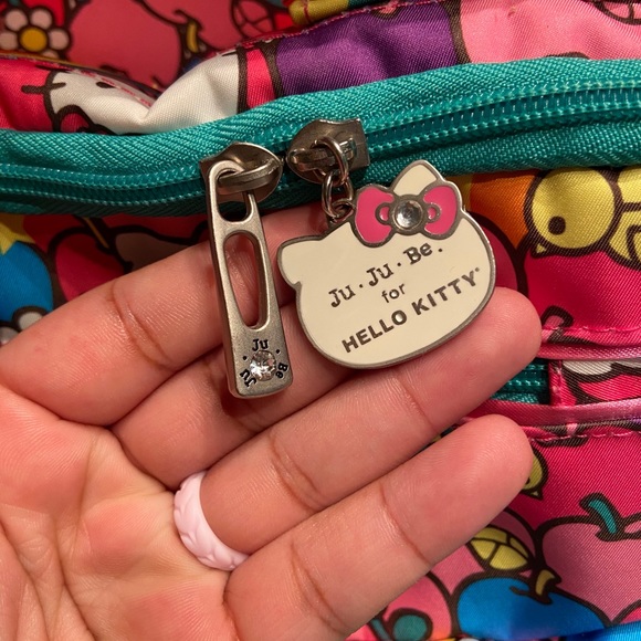 JuJuBe Hello Kitty Lucky Stars BFF - Picture 4 of 16